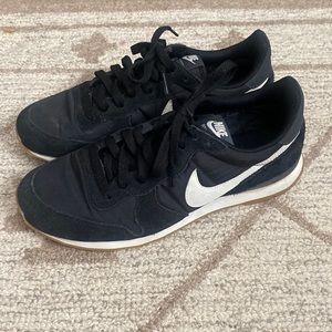 Nike Casual Sneakers